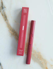 Load image into Gallery viewer, Solid Flameless Rechargeable Lighter