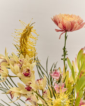 Load image into Gallery viewer, *SOLD OUT* Saturn Floral Arrangement