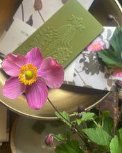 Load image into Gallery viewer, The Matcha Rose Bar