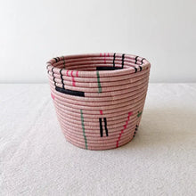 Load image into Gallery viewer, Masii Basket Planter