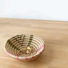 Load image into Gallery viewer, Busoni Mini Bowl