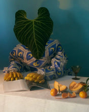 Load image into Gallery viewer, Banana Hands 500 Piece Puzzle