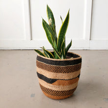 Load image into Gallery viewer, Fine Weave Baskets