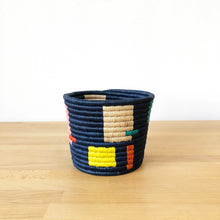 Load image into Gallery viewer, Malahi Basket Planter