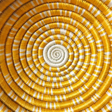 Load image into Gallery viewer, Rilima Small Bowl