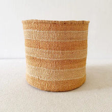 Load image into Gallery viewer, Storage Plant Basket
