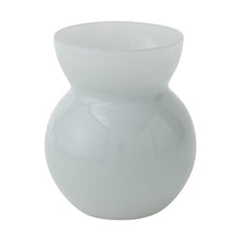 Load image into Gallery viewer, Glenna Vase
