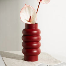 Load image into Gallery viewer, Loop Vase
