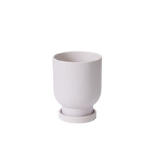 Load image into Gallery viewer, Tarrytown Pot with Saucer
