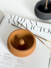 Load image into Gallery viewer, Cena Incense Holder
