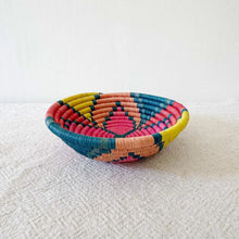 Load image into Gallery viewer, Kimoho Bowl
