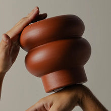 Load image into Gallery viewer, Ripple Vase
