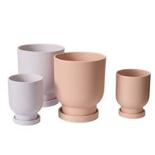 Load image into Gallery viewer, Tarrytown Pot with Saucer
